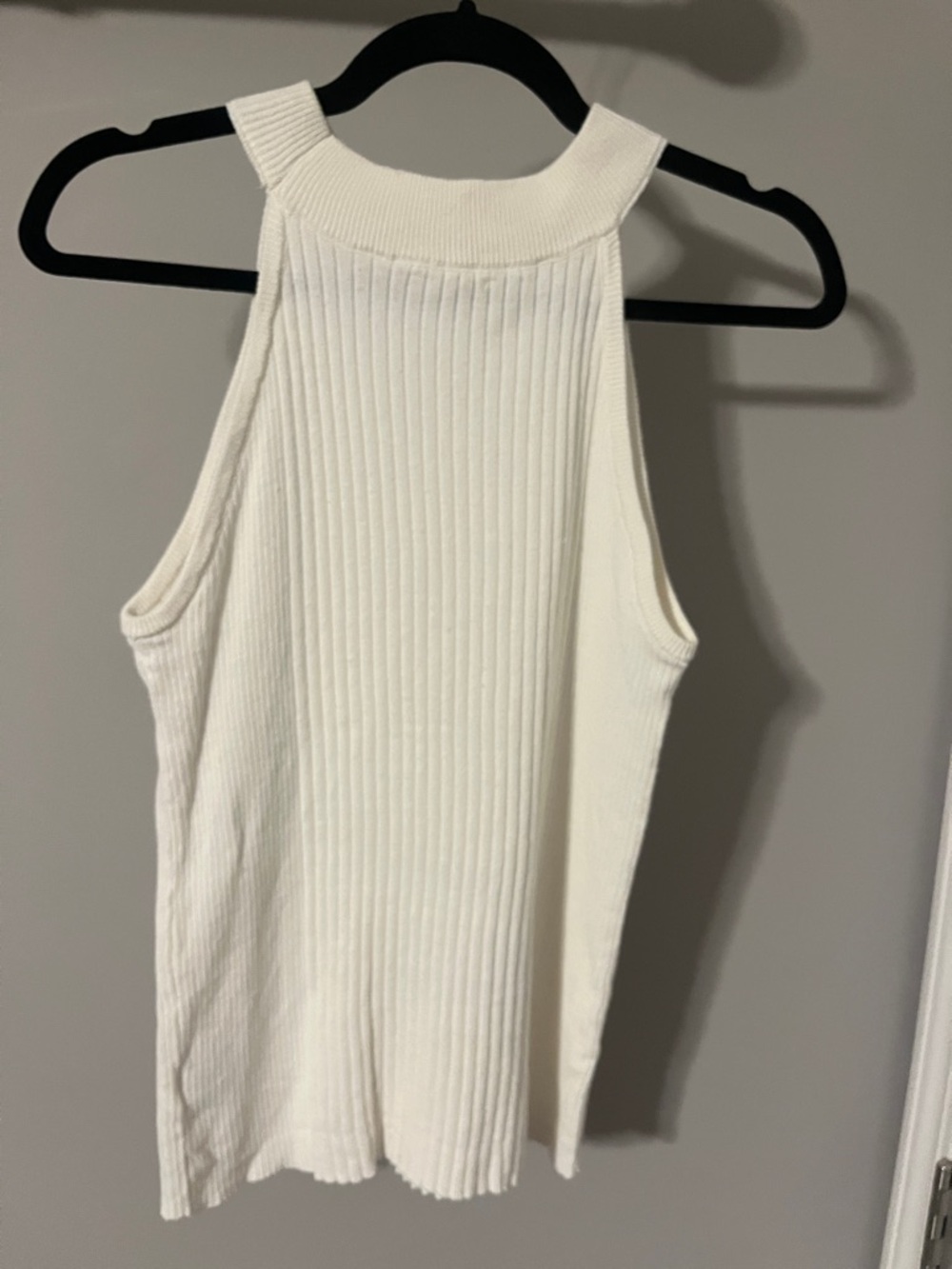 eesome White Ribbed High-Neck Tank - Picture 5 of 5